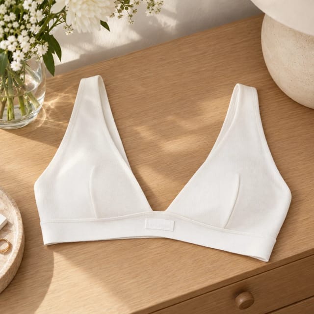 Essenther Global Cotton Ribbed Plunge Bralette